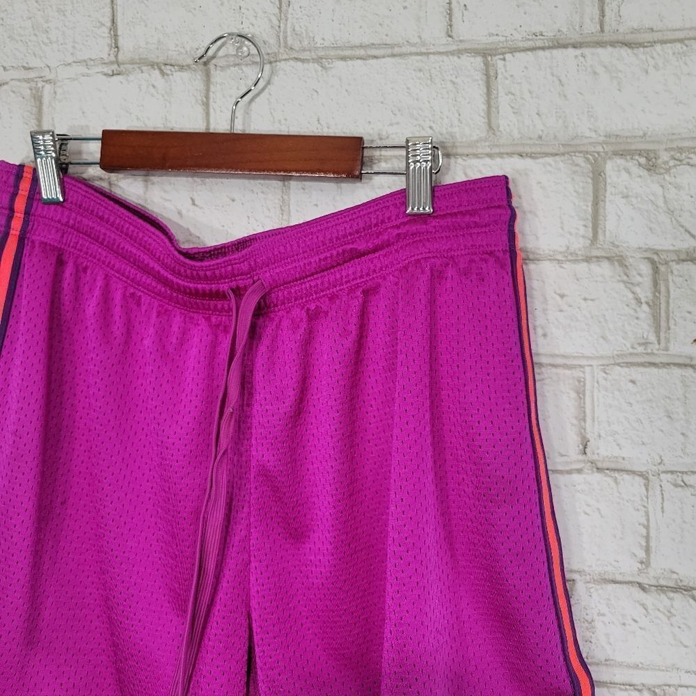 NIKE purple athletic shorts - Picture 5 of 11